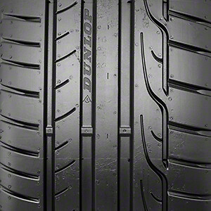 【新品】235/45R17 ダンロップ　DUNLOP SPORT MAXX RT 楽天市場】【取付対象】DUNLOP ダンロップ SP SPORT MAXX 060+