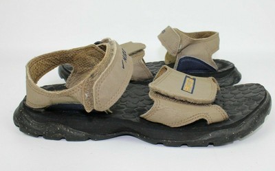 nike walking sandals mens