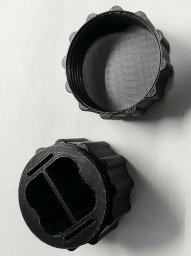 Nikon Battery Holder for DSLR Cameras | Multi-Battery Grip, Enhanced Performance - Picture 3 of 6