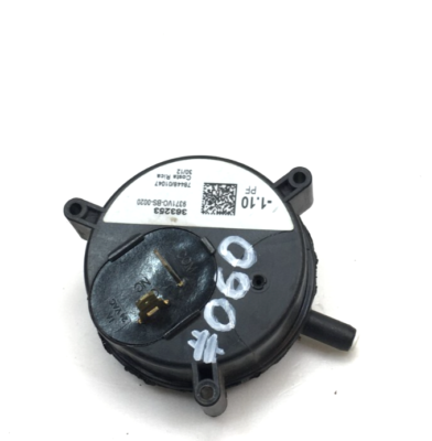 #ad York Coleman Luxaire 9371VO BS 0020 Pressure Switch 363253 1.10 PF used #O60 $19.00