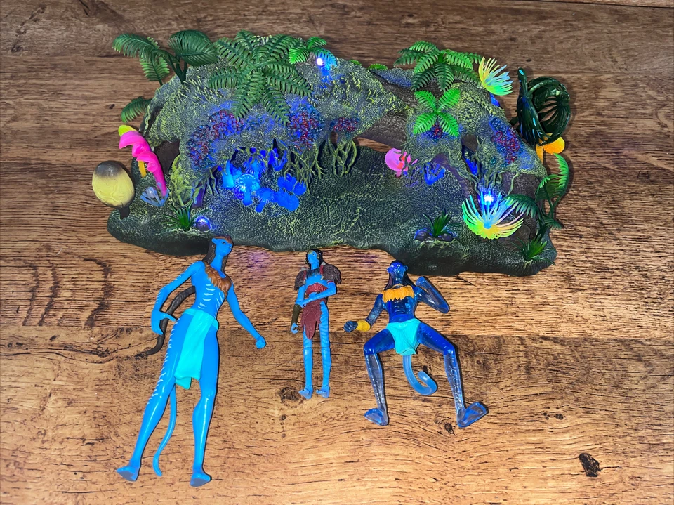 Avatar Playset Pandora Omatikaya Rainforest Eytukan Neytiri Figure Toy Bundle — 第 2/4 张图片
