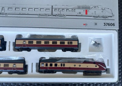 Marklin 37606 DB Class 602 Express Gas Turbine Powered