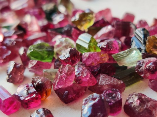 Natural Tourmaline Crystal Rough Gemstone 290 Carats Multi Color 3 Carat Size - Picture 2 of 6