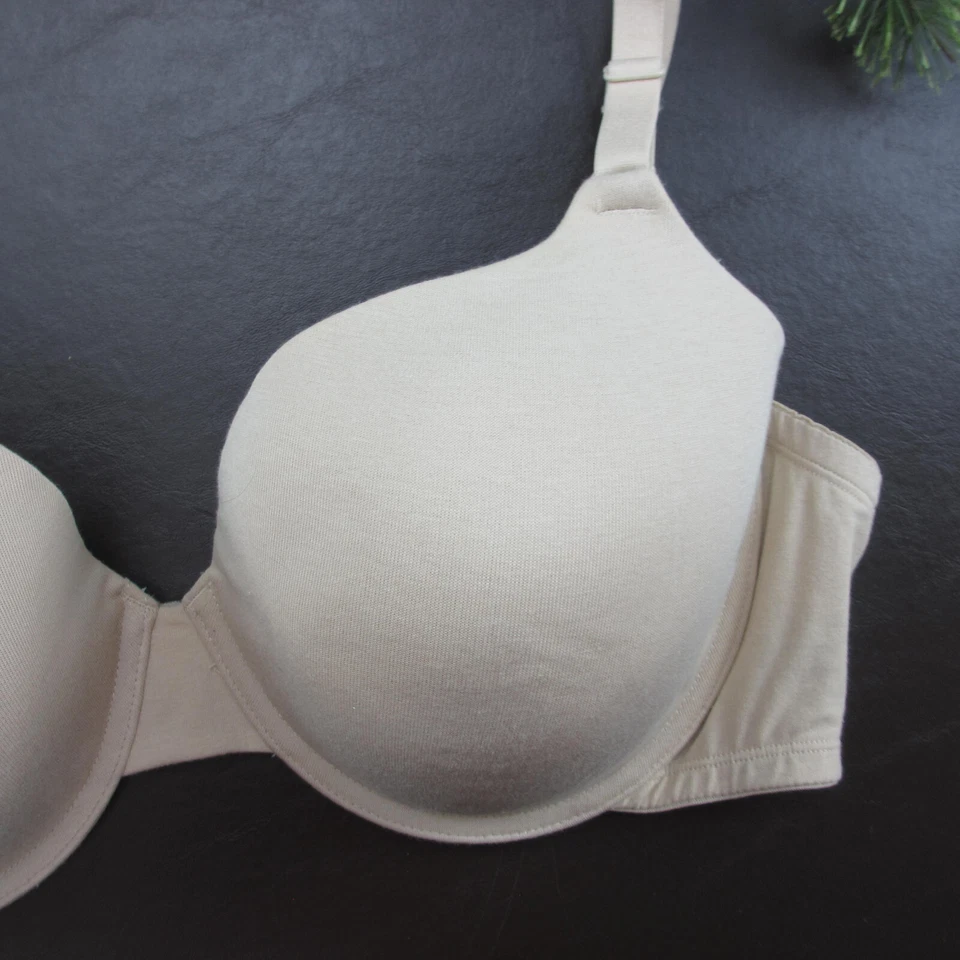 Sujetador Fruit of the Loom 42C Beige Acolchado Con Aros Cierre Ajustable Espalda Foto 4 de 4