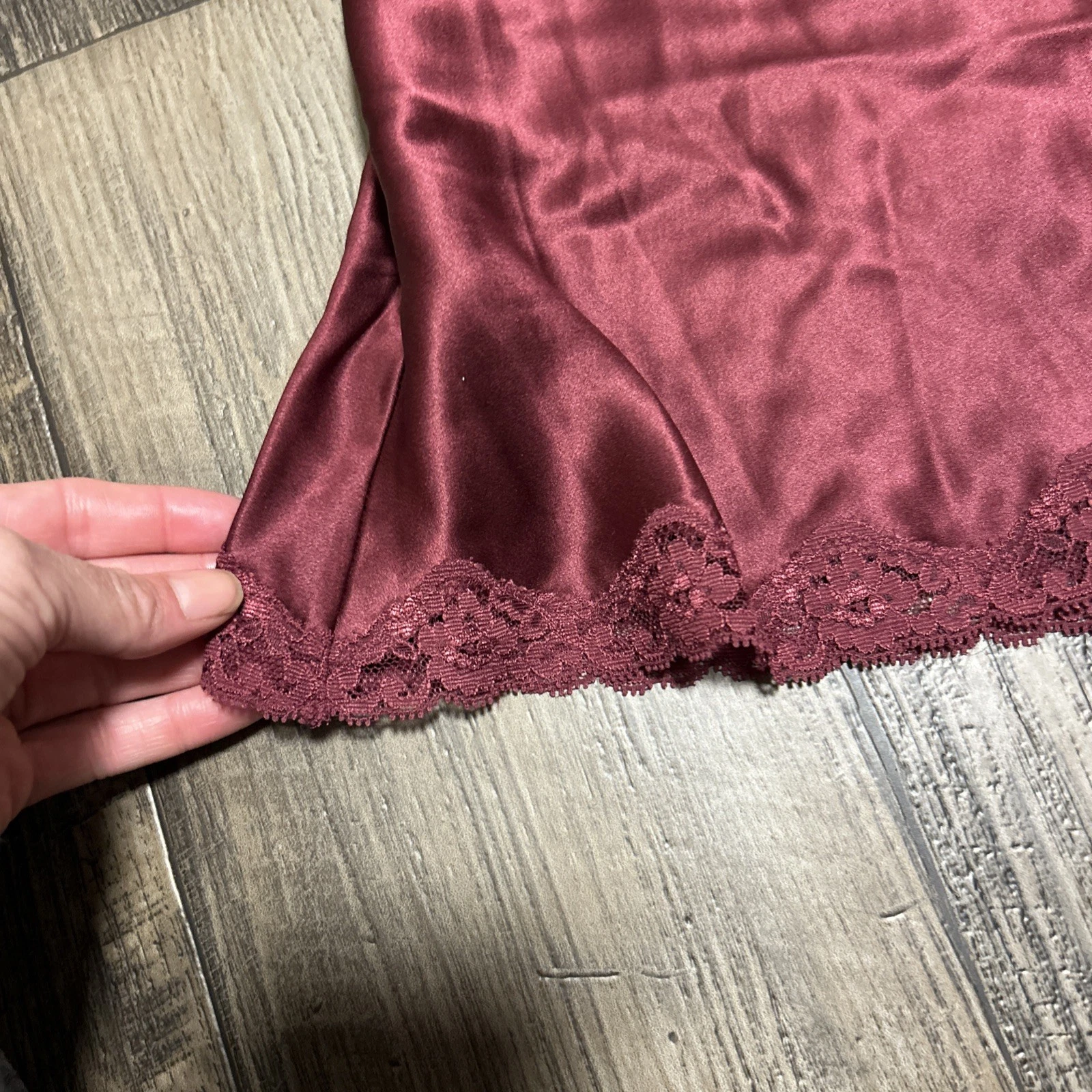 UNDERCOVER Abito slip seta Y2K Victoria's Secret pizzo negligee taglia s romantico vino rosso scuro