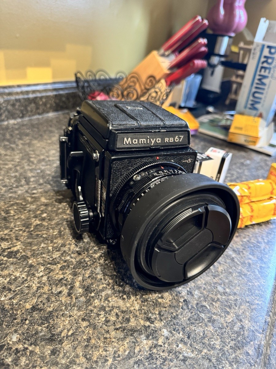 Mamiya Rb67 Pro S With 127mm Lens And 120 Back With 120 Film Mamiya Rb67 Pro S With 127mm Lens And 120 Back With 120 Film