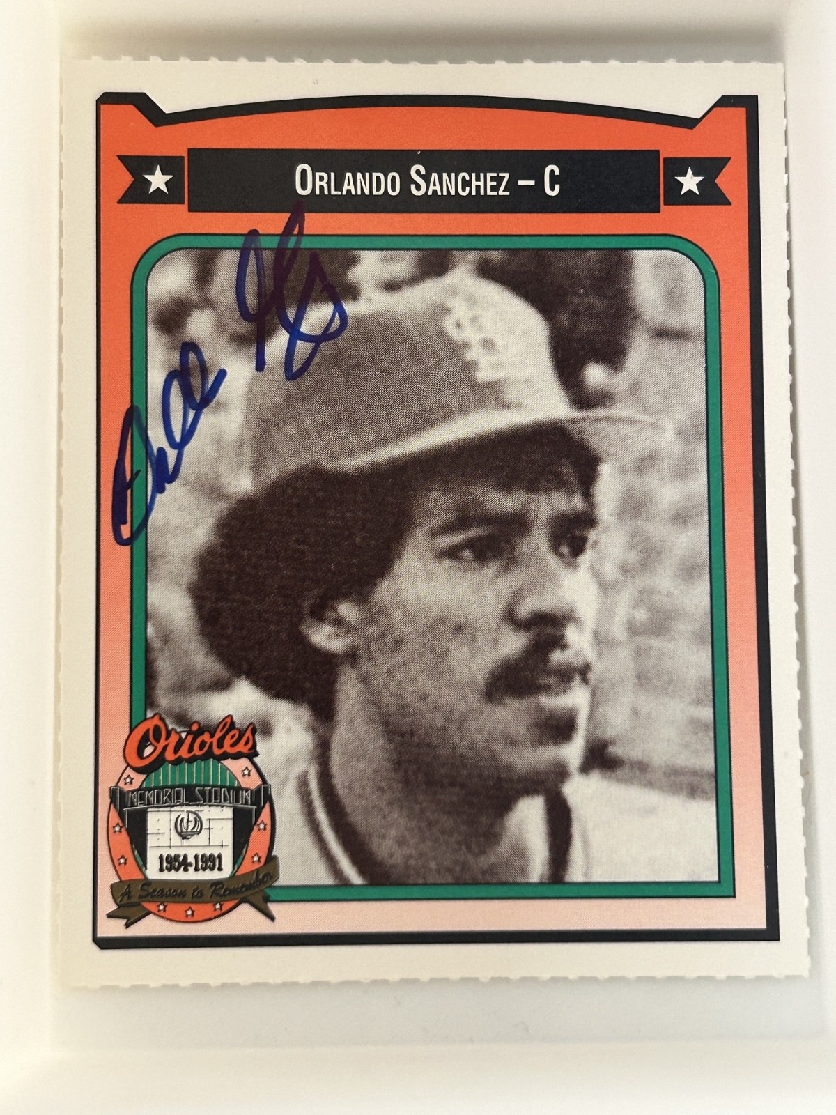 1991 CROWN ORLANDO SANCHEZ AUTOGRAPHED CARD ORIOLES
