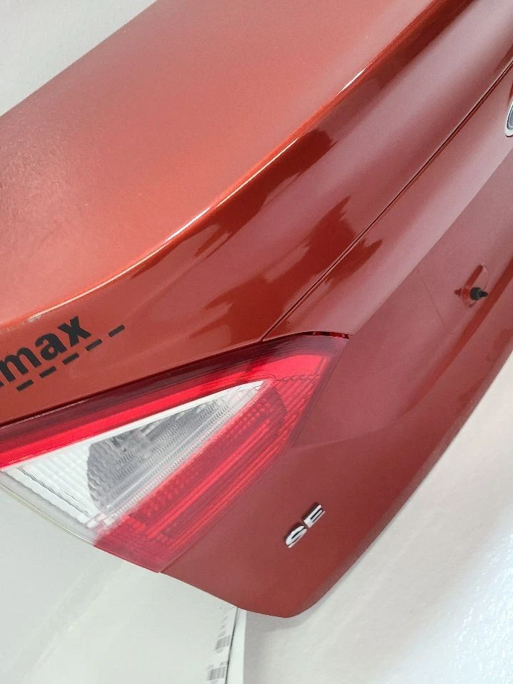 2014 - 2019 FORD FIESTA Trunk/Hatch/Tailgate 4 Door Sedan Without Spoiler  Foto 4 de 4