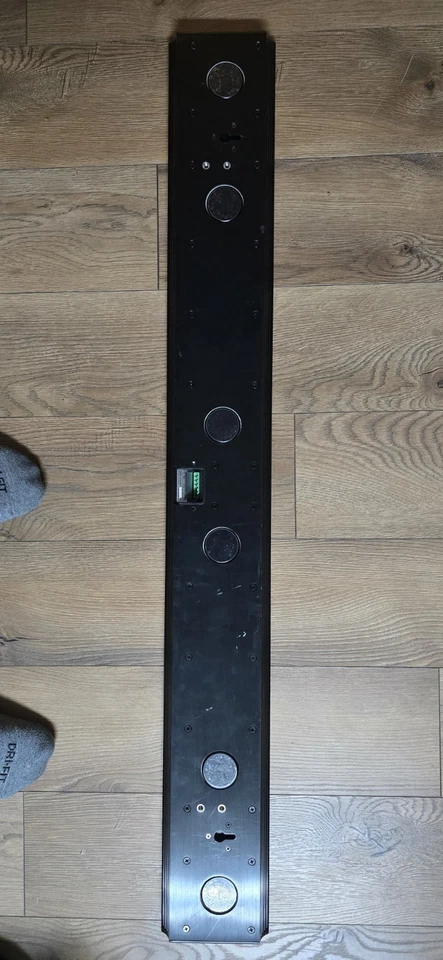 Alto-falante barra surround ultrafino Definitive Technology® Mythos XTR-SSA3 TESTADO - Imagem 3 de 4