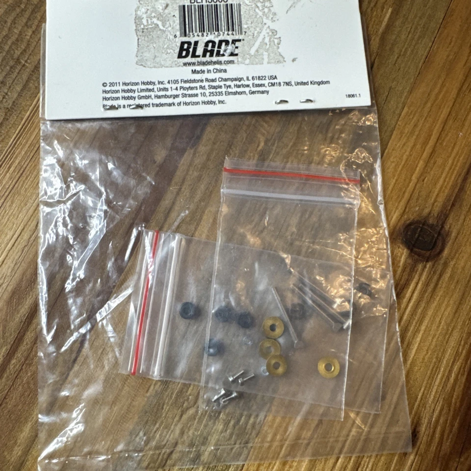 Шпиндель перьевой Blade BLH3808 с уплотнительными кольцами втулками REd Bull 130 X - Изображение 2 из 2