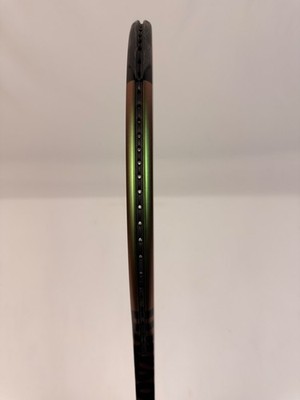 Wilson BLADE 98 V8 18×20 G3 WILSON Blade 98 V8 18x20 Roland Garros Tennis Racquet (305 g