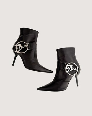 Damen CHRISTIAN DIOR Absatz Stiefel Absatz Metall Logo Schuhe Schwarz Reißver...