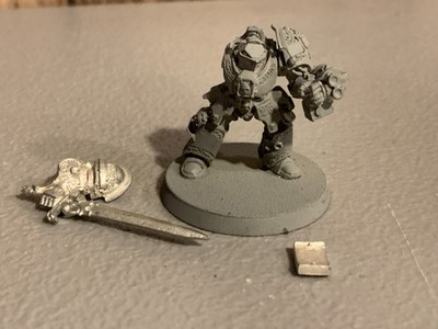 A40023 WARHAMMER 40K SPACE MARINES GREY KNIGHTS METAL OOP TERMINATOR W/ SWORD