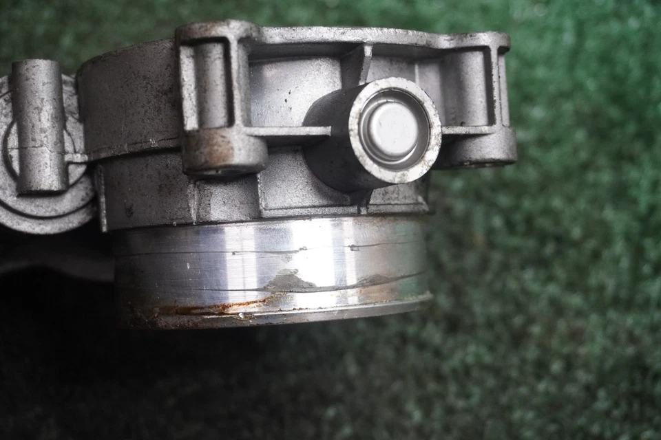 КОРПУС ДРОССЕЛЬНОЙ ЗАСЛОНКИ ДВИГАТЕЛЯ 2017 2018 CHEVROLET Camaro 3,6 л от оригинального производителя 81 000 миль 12671014 - Изображение 3 из 4