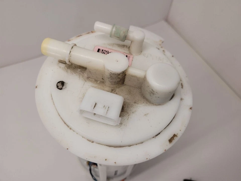 2005-2019 NISSAN FRONTIER Fuel Pump Assembly Without Flex Fuel 17040ZZ00A - Imagem 2 de 4