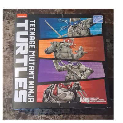 The Loyal Subjects BST AXN TMNT 4-Pack Nickelodeon Figures w/ Weapons