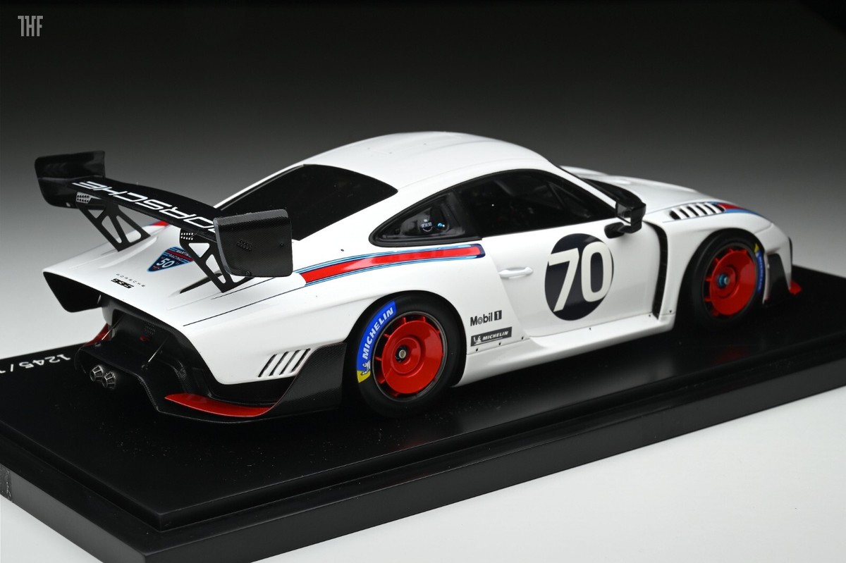 minichmaps 1/18 Porsche 935/19 based on 911 991 II GT2 RS minichmaps 1/18 Porsche 935/19 based on 911 991 II GT2 RS