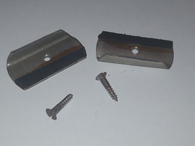 Befestigungs (Skalenglas) aus VEB Funkmechanik Neustadt/Glewe 5/54/W KML (ECH11)