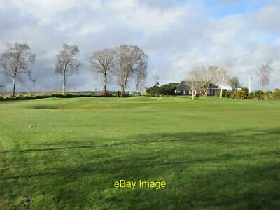 Foto 6x4 Strathmore Golf Center, 9. Loch, Whinniebrae Alyth The ninth h c2017