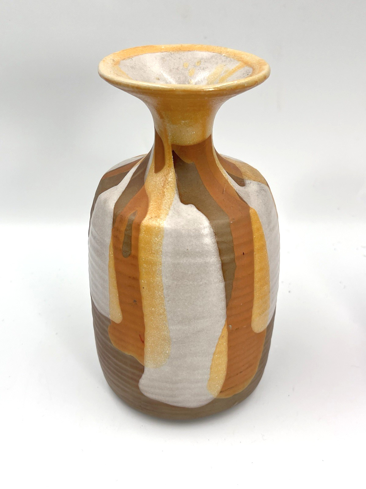 Jaru California Arts Crafts Style VTG Pottery Ribbed Dripped Glaze RS-30A 7.25"