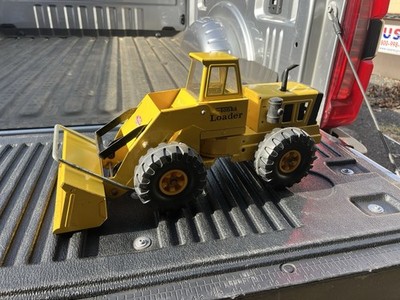 Vintage 1970 Metal Mighty Tonka Front End Loader #3920 - 20” x 9.5