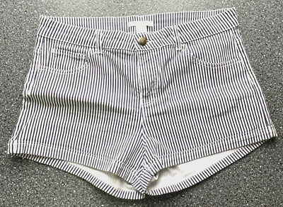 h&m Short / Hotpant für Damen/Mädchen, Größe 38, weiß/blau gestreift - NEUWERTIG - Bild 1 von 2