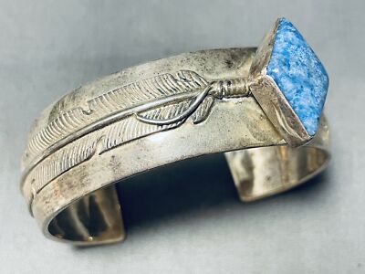 ONE OF THE MOST UNIQUE VINTAGE NAVAJO LAPIS FEATHER STERLING SILVER BRACELET