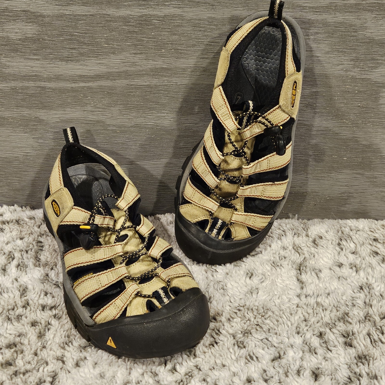 Sandalo Keen donna taglia 8 impermeabile sportivo comodo escursionismo punta chiusa