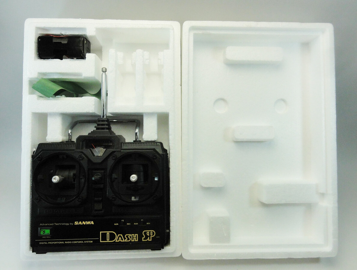 SANWA DASH SP 2 Channel Trancemitter Redio Control Trancemitter