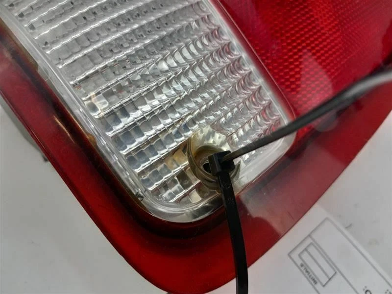 1998 - 1999 FORD RANGER ЗАДНИЙ ПРАВЫЙ ЗАДНИЙ ФОНАРЬ - Изображение 3 из 4