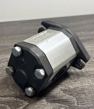 SJ Technology GPM1FC6.2SKS Hydraulic External Gear Pump Open Box thumbnail 4