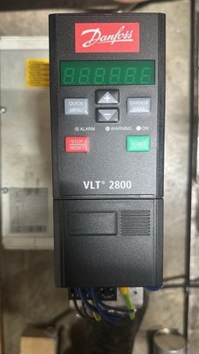 VTL 2800 Danfoss VLT2800 030800A385 VLT2800 Frequenzumrichter