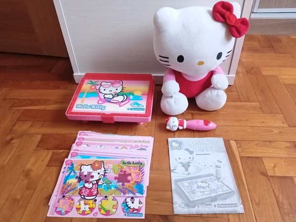Peluche Interactivo Hello Kitty, Clementoni
