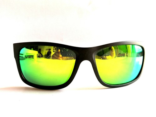 OCCHIALE DA SOLE INVU POLARIZED SUNGLASSES INVU A 2807B LENTI POLARIZZATE  UNISEX | eBay