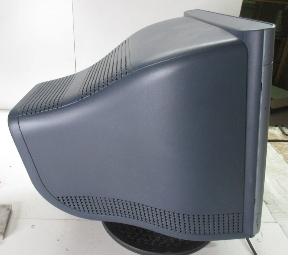 17" HP Pavilion mx703 PE1168 Flat CRT Tube VGA PC Computer Monitor - Image 3 of 4