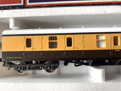 Vintage LIMA (Italy) HO Train 5103M GREAT WESTERN COACH 4476 U. K.