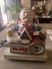 Blatz Beer Drummer Clock Sign Bar Display Vintage Light Up Barrel Keg Man c1960