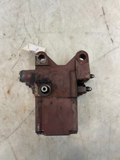1970 Massey Ferguson Mf 1100 Tractor Brake Valve