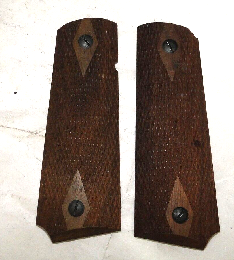 ATI German GSG M-1911 .22 ORIGINAL CHECKERING WOOD BROWN GRIPS, 4