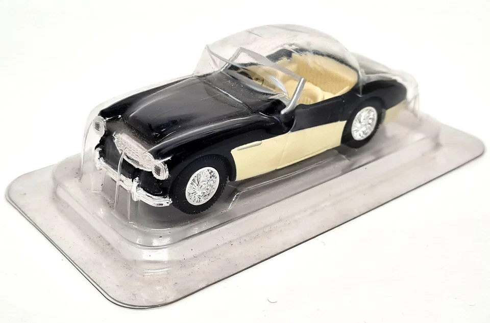 Corgi 1/43 Austin Healey 3000 Black Cream Diecast Scale Model Car - Image 2 of 4
