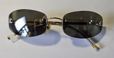 Preços baixos em Chanel Nº 4002 | eBay