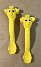 Set of 2- Vintage Rubbermaid Geoffrey the Giraffe-Toys R Us- Children's Spoons