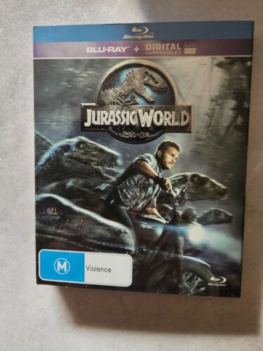 Jurassic World Blu-ray Disc + Digital Ultraviolet: LIKE NEW - FREE & FAST POST! - Picture 1 of 1