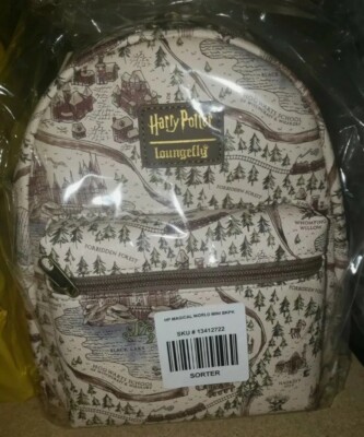 Harry Potter School Grounds Loungefly Mini Backpack | eBay display picture 1