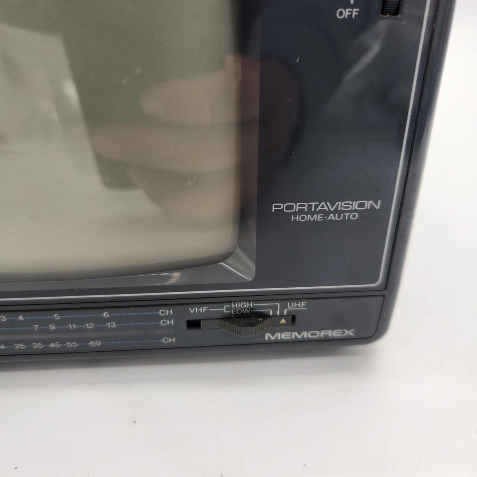 Memorex Portavision 16-121 5 i ch Tv Televisão Mini Portátil Tv Cabine Rv - Imagem 2 de 4