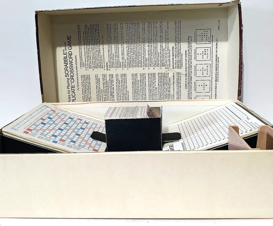 Scrabble Brand - Duplicate Crossword Game - Complete - Vintage Board Game - 1975 - Image 3 of 4