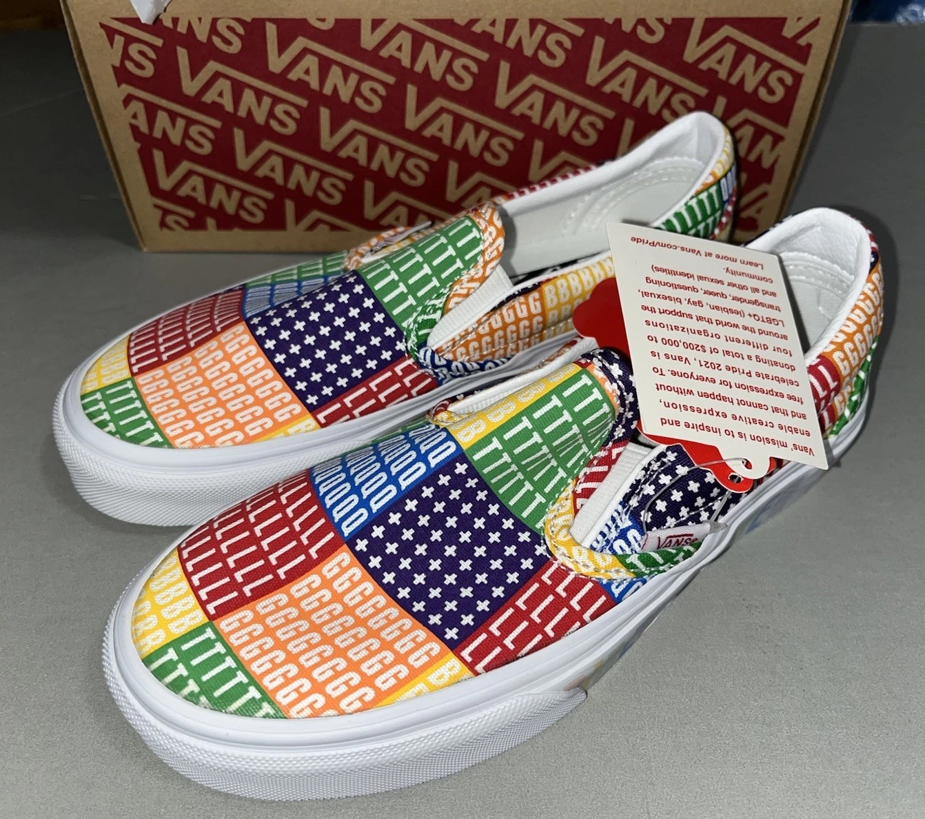 Scarpe Vans Classic Slip On Pride True White nuove con scatola VN0A33TB3WJ uomo 3 5