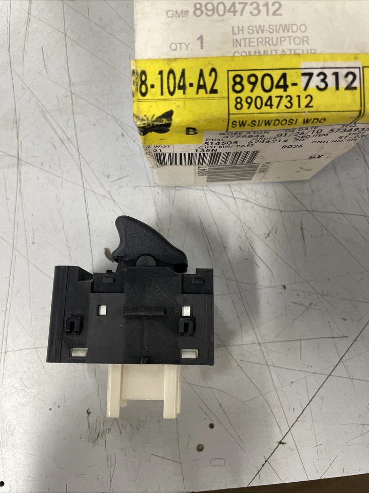 Выключатель стеклоподъемника 89047312 Chevrolet Venture 1997–1999 ̼NOS AC Delco запчасти - Изображение 3 из 4
