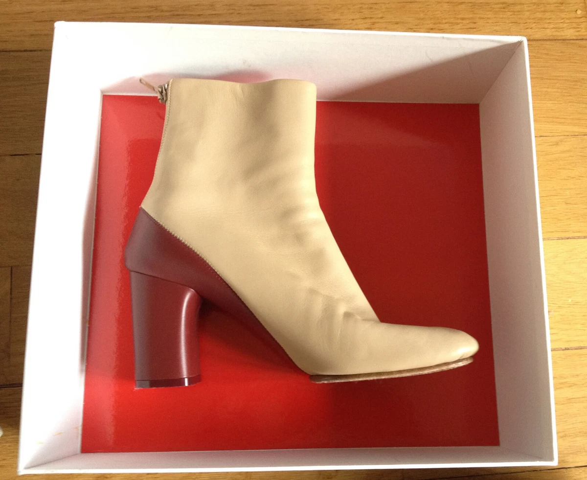 PHOEBE PHILO 37.5 CELINE BOOTS OLD CELINE NM RARE