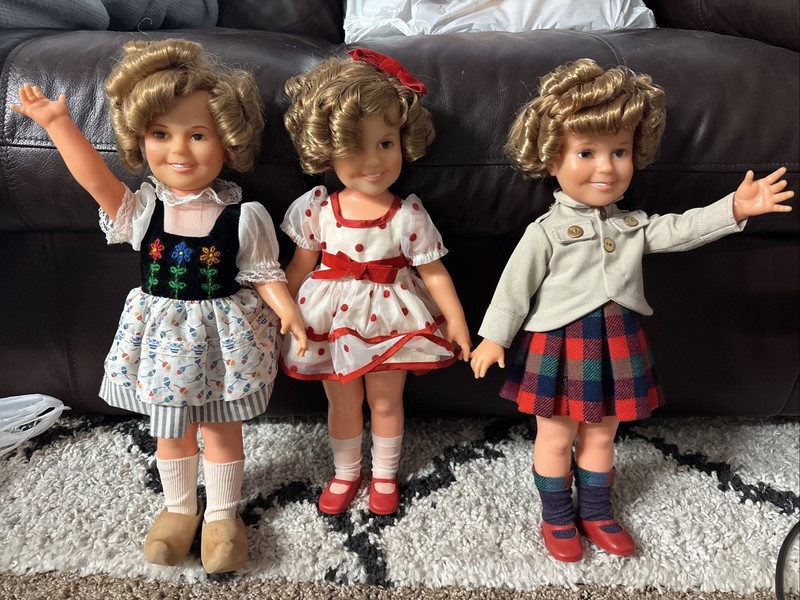 Shirley Temple Ideal Dolls 17” Set of 3 Scandinavian Wooden Shoes +++ 1972